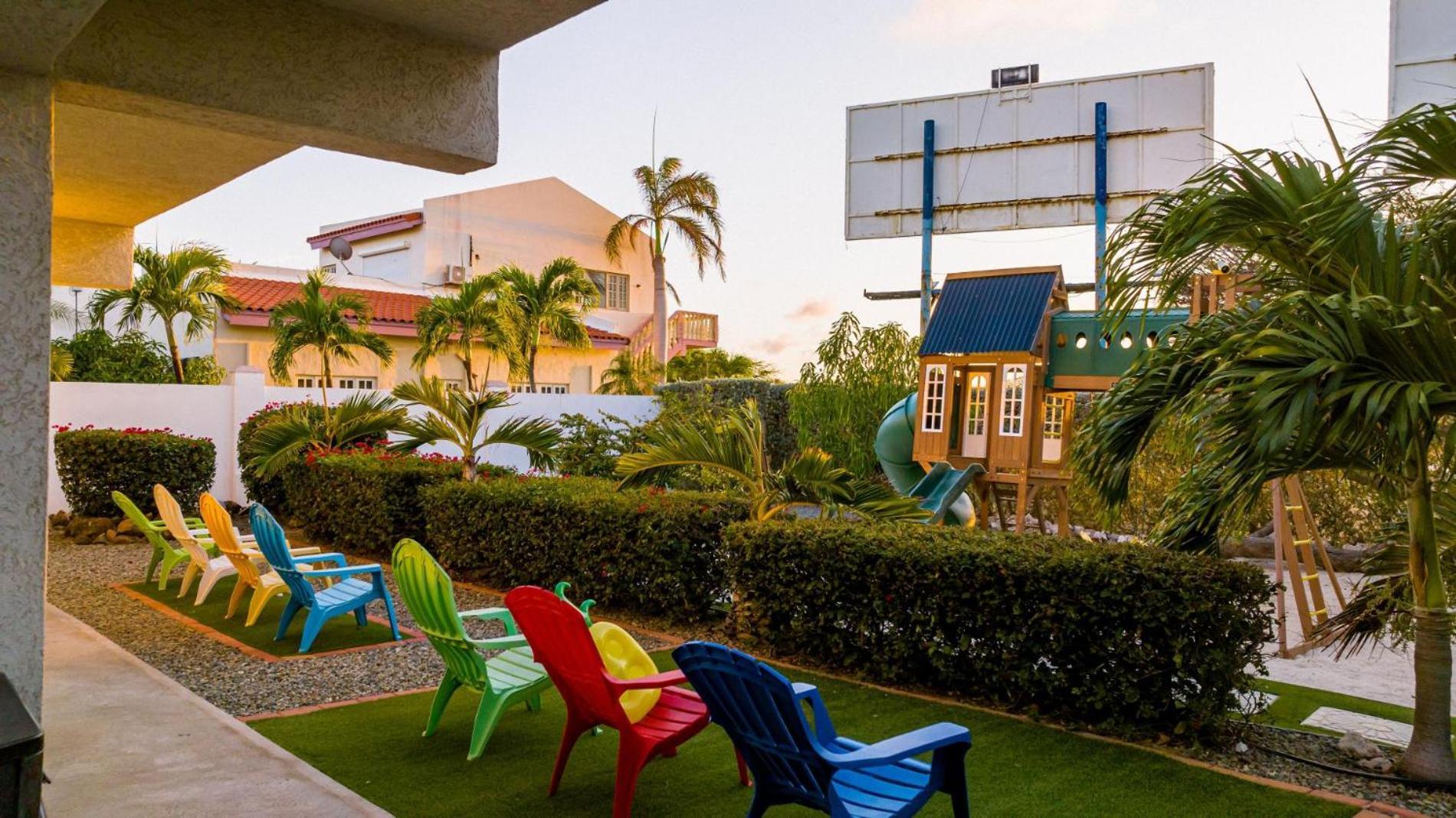 Koyari Modern Condos 9Br 7Ba Sleeps 26 W/ Pool And Roof Deck Palm Beach Kültér fotó
