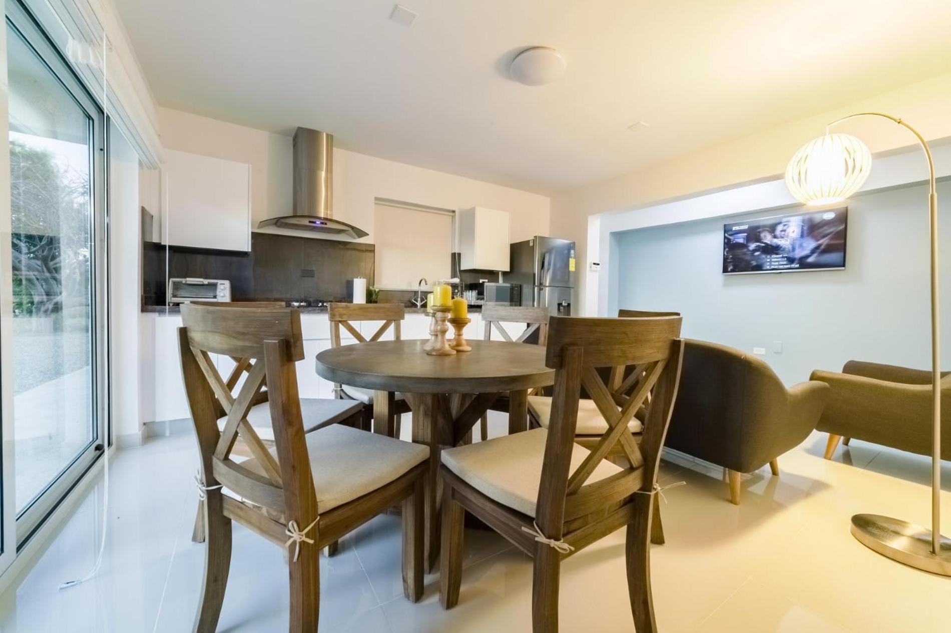 Koyari Modern Condos 9Br 7Ba Sleeps 26 W/ Pool And Roof Deck Palm Beach Kültér fotó
