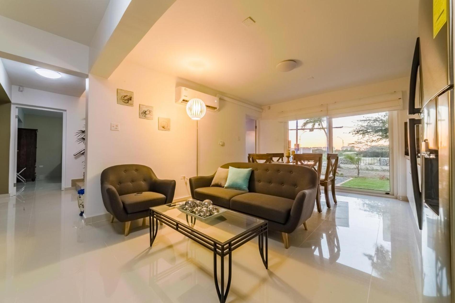 Koyari Modern Condos 9Br 7Ba Sleeps 26 W/ Pool And Roof Deck Palm Beach Kültér fotó
