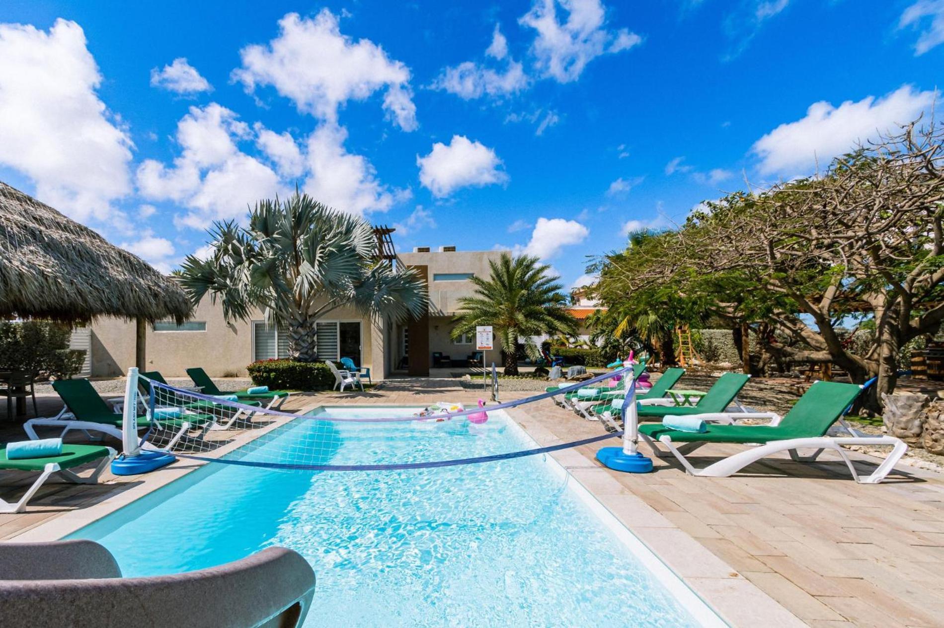 Koyari Modern Condos 9Br 7Ba Sleeps 26 W/ Pool And Roof Deck Palm Beach Kültér fotó