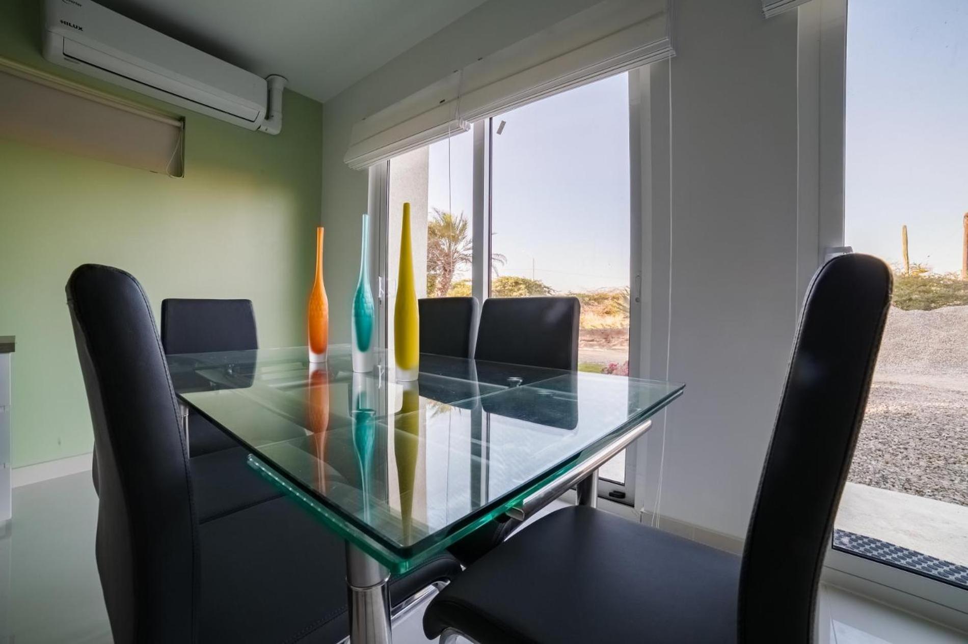 Koyari Modern Condos 9Br 7Ba Sleeps 26 W/ Pool And Roof Deck Palm Beach Kültér fotó